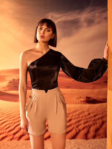 One-shoulder puff sleeve top One-shoulder puff sleeve top