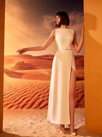 Red carpet backless dress Red carpet backless dress