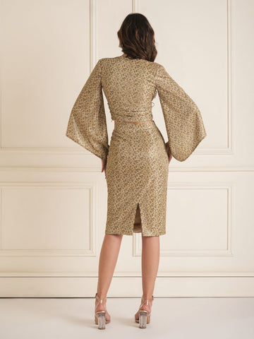 Wide Sleeve Crop and Pencil Skirt Set Wide Sleeve Crop and Pencil Skirt Set