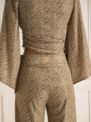 Wide Sleeve Crop and Pencil Skirt Set Wide Sleeve Crop and Pencil Skirt Set