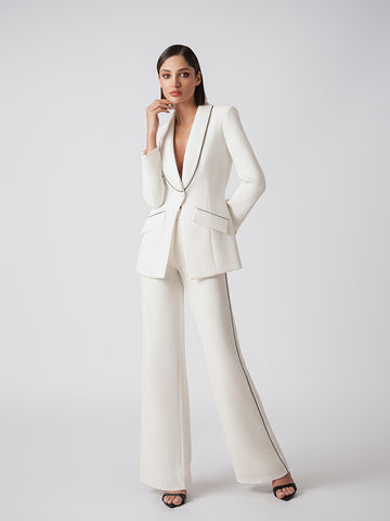 Suit set with contrast trim Suit set with contrast trim